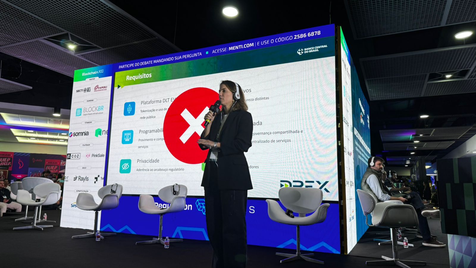 Drex desiste de blockchain